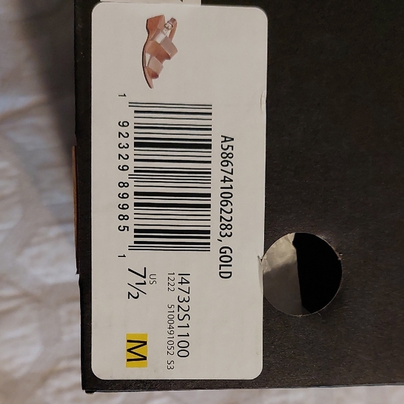 Vionic Gold Sandals with Metallic Straps and Supportive Footbed - Picture 2 of 7